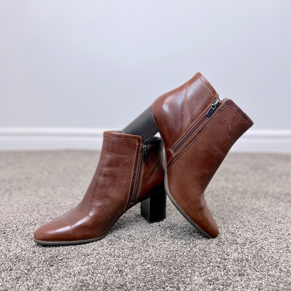 Rockport booties